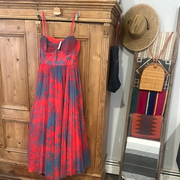 Hutch Amara Dress - Picture 3 of 10